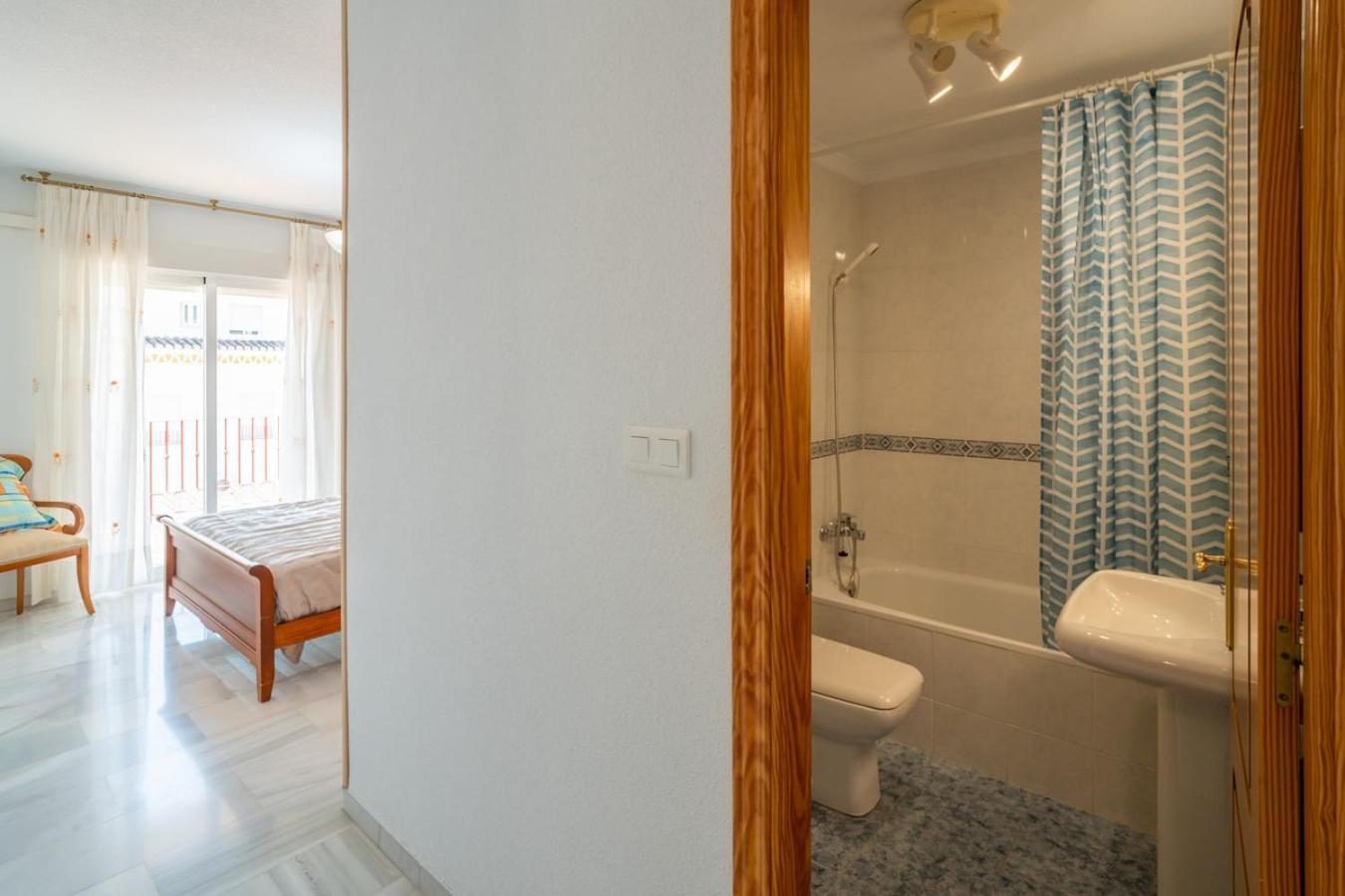 Apartamento Azucarera Torre Del Mar Eksteriør bilde